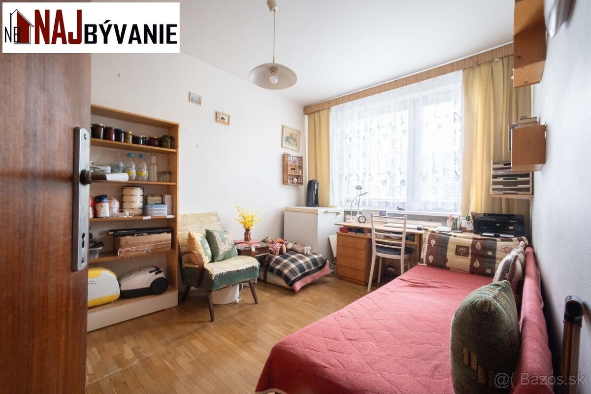 REZERVOVANÉ - Pekný trojizbový byt v Centre Vrútkok s parkov - 5