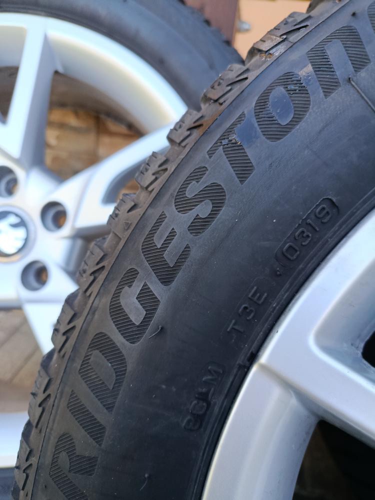 Predám hliníkové disky + zimné pneumatiky Bridgestone - 5