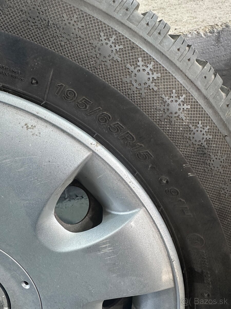 Komplet zimná sada diskov 5x112 + pneumatík zimné 195/65 R15 - 5