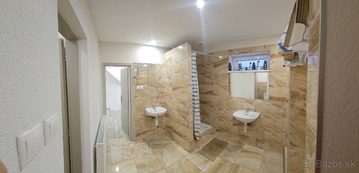 Prenajom rodinneho domu Krivan -Podkrivan - 5