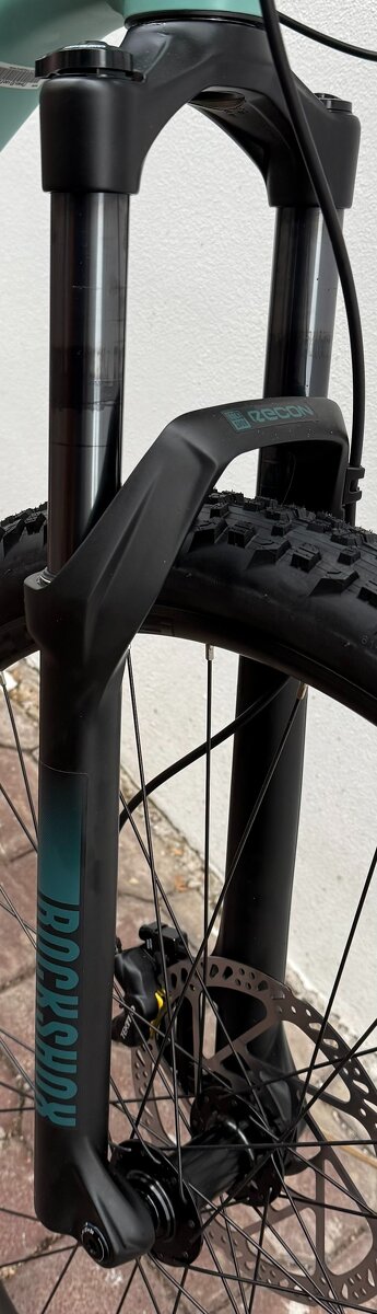 Celoodpruženy elektrobicykel Trek Fuel EXe Alloy 5 - 5