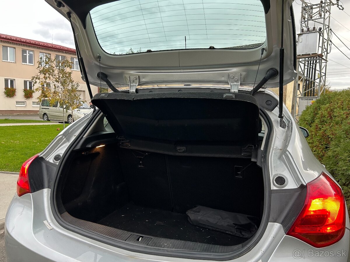 Opel Astra 1.7 CDTI 130k Active 2013 - 5