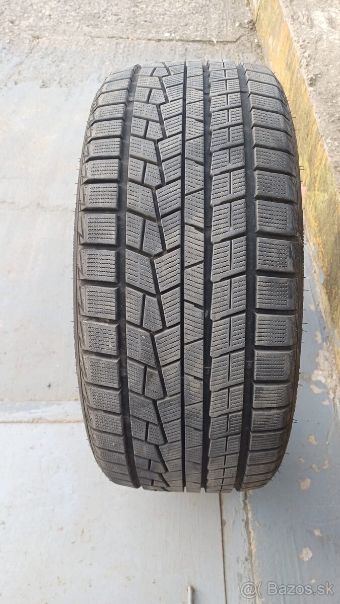 245/35 R20 - 5