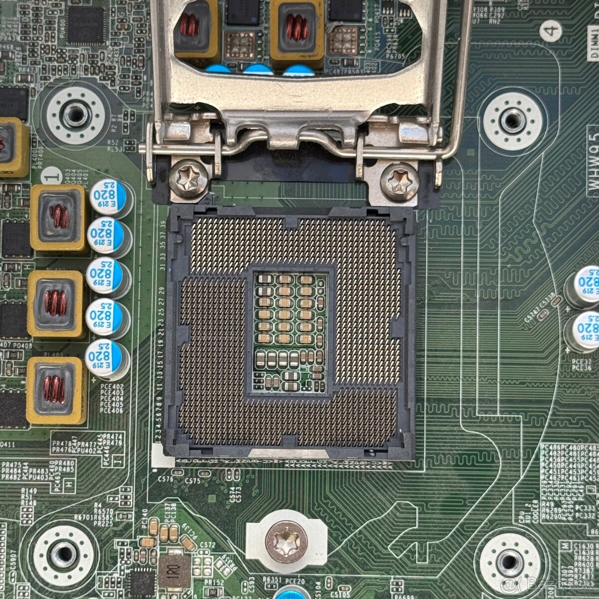 Dell OptiPlex 3060 SFF PC bez - cpu ram ssd - 5