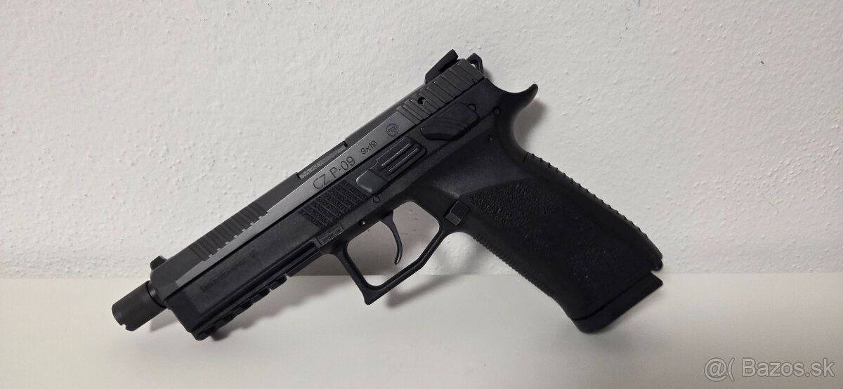 CZ P-09 - 5