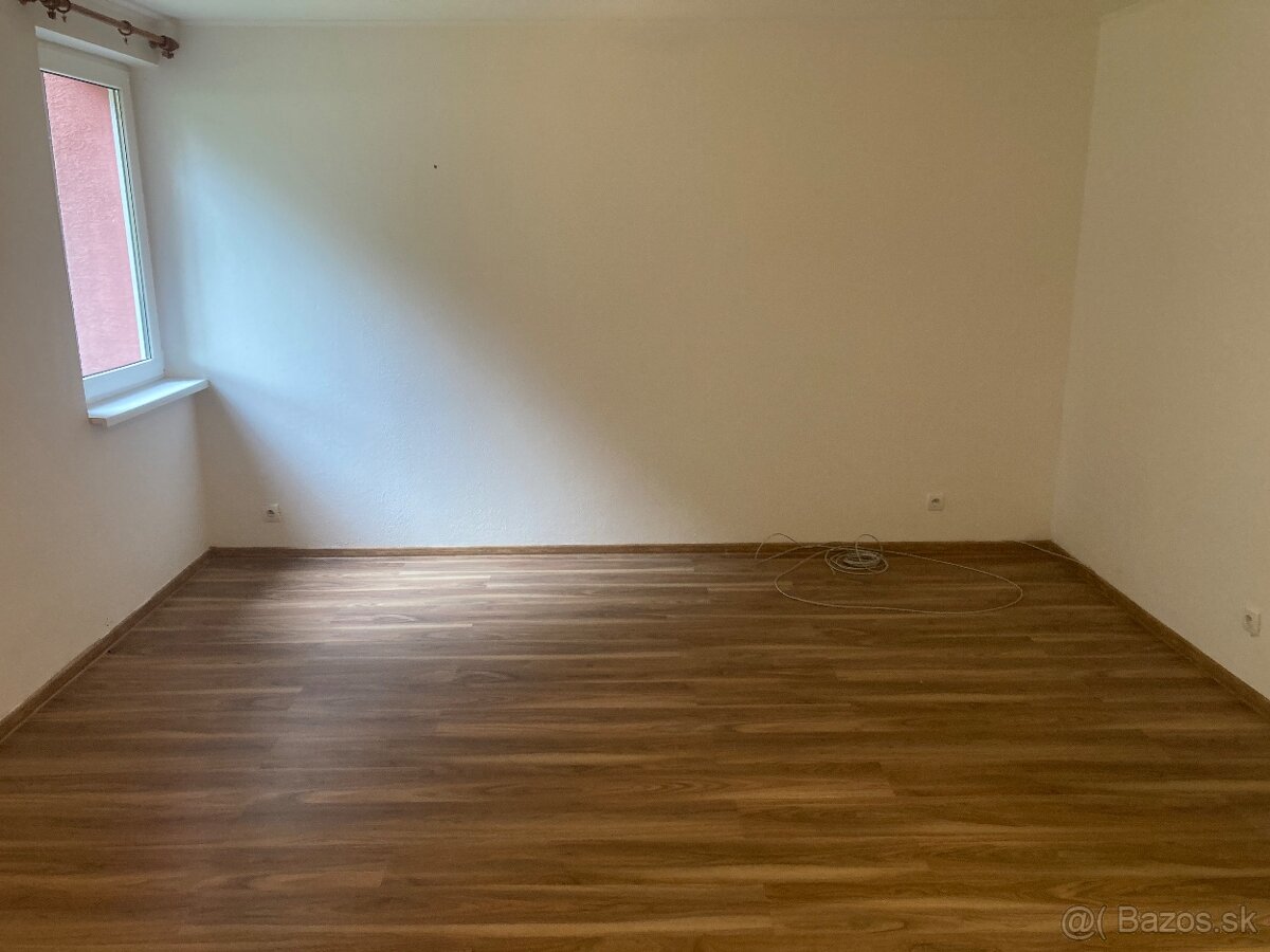 1+1 byt ul. Mierova Čadca 45m2 - 5