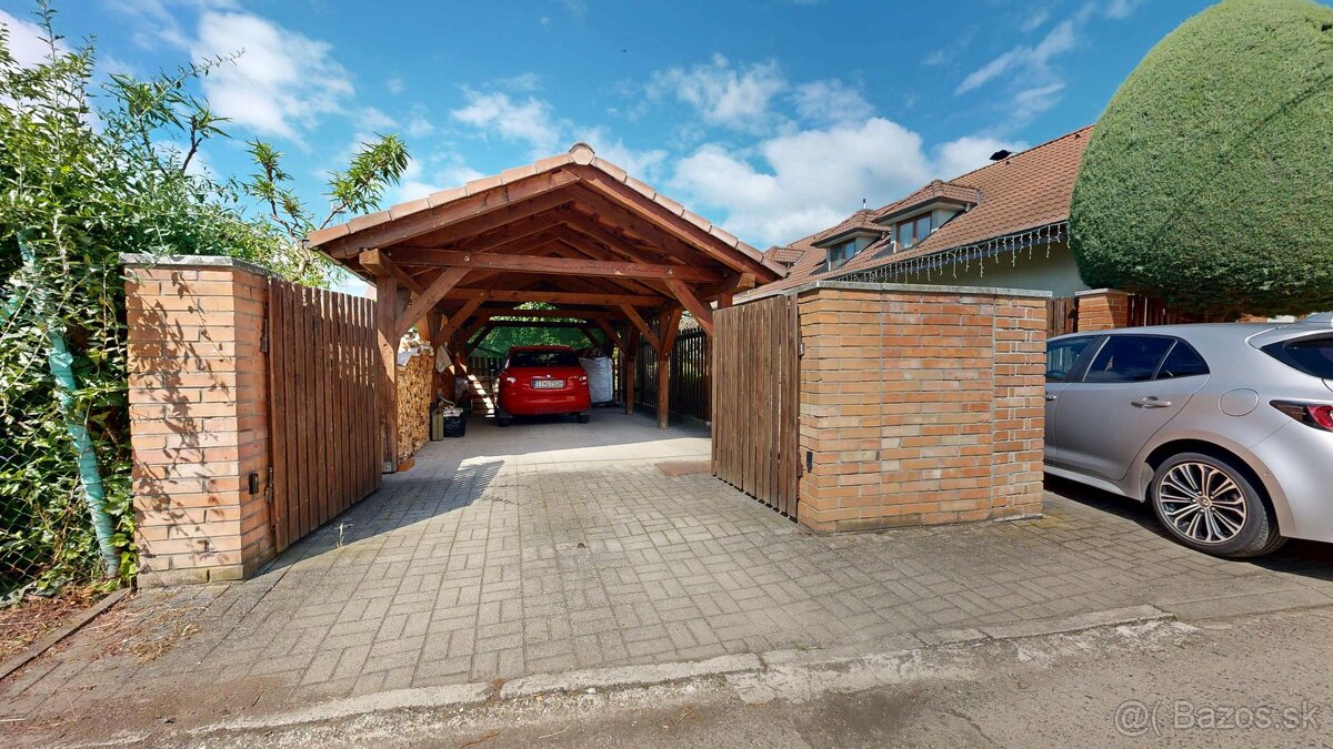 EXKLUZÍVNE V RK CASMAR – Na predaj veľmi pekný rodinný dom v - 5