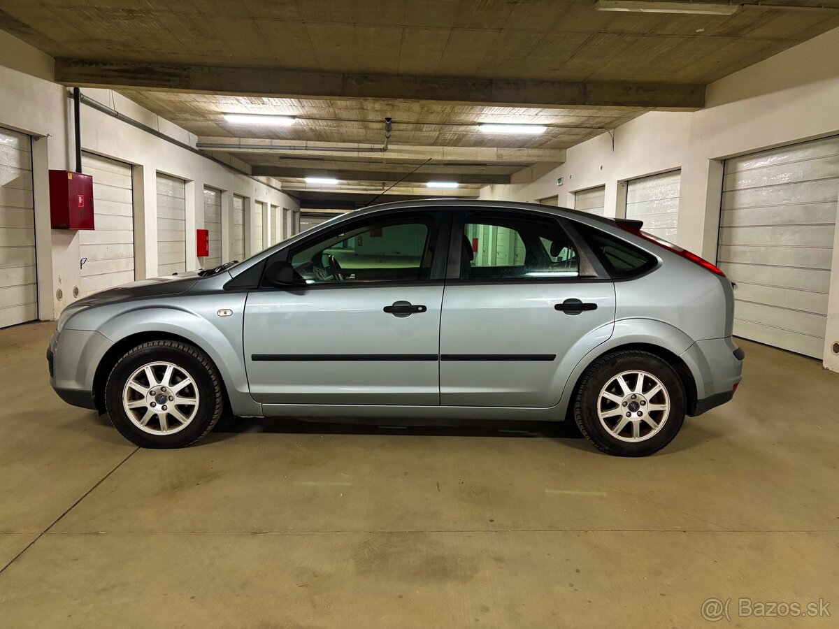 Ford Focus 1,4 benzín 59KW 2005 187000km NOVÁ STK/EK - 5