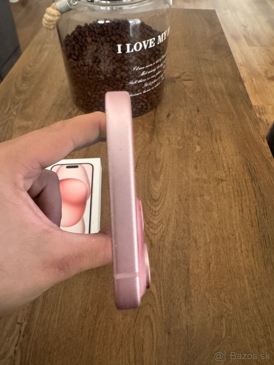 Apple iPhone 15 Pink 128gb - 5