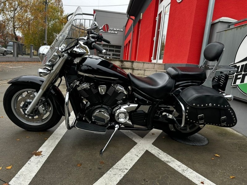 Yamaha XVS 1300 A - 5