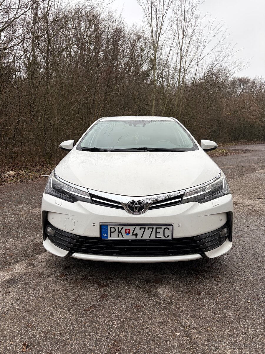 Toyota Corolla 1.6 - 5