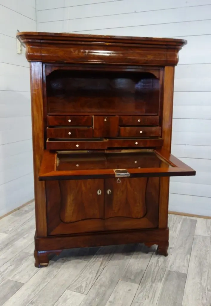 Sekretár „BIEDERMEIER“ ( 288 ). - 5