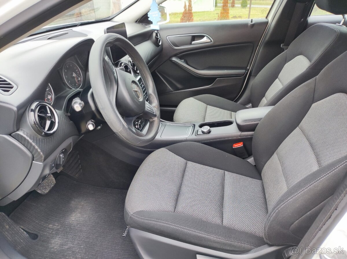 Predám Mercedes Benz GLA - 5