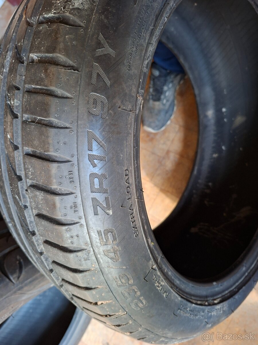 235 45 r17 letne - 5