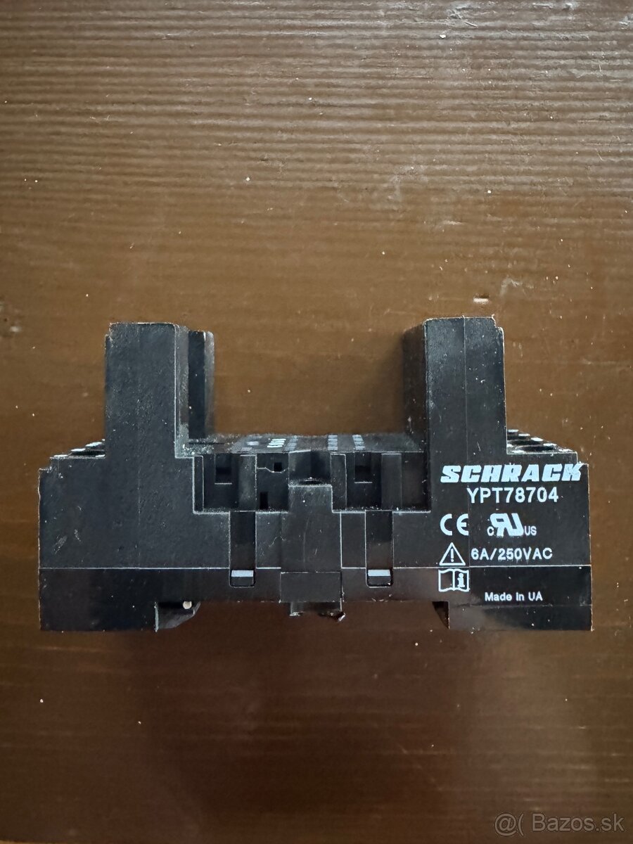 Výkonové minirelé PT 4P/6A,24VAC + päťica - 5