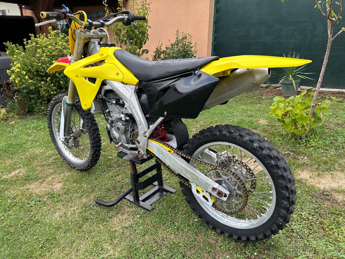 Predám Suzuki RMZ450 2007