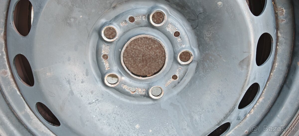 Plechové disky 5x112 a zimné Bridgestone Blizzak 205/60 R16 - 5