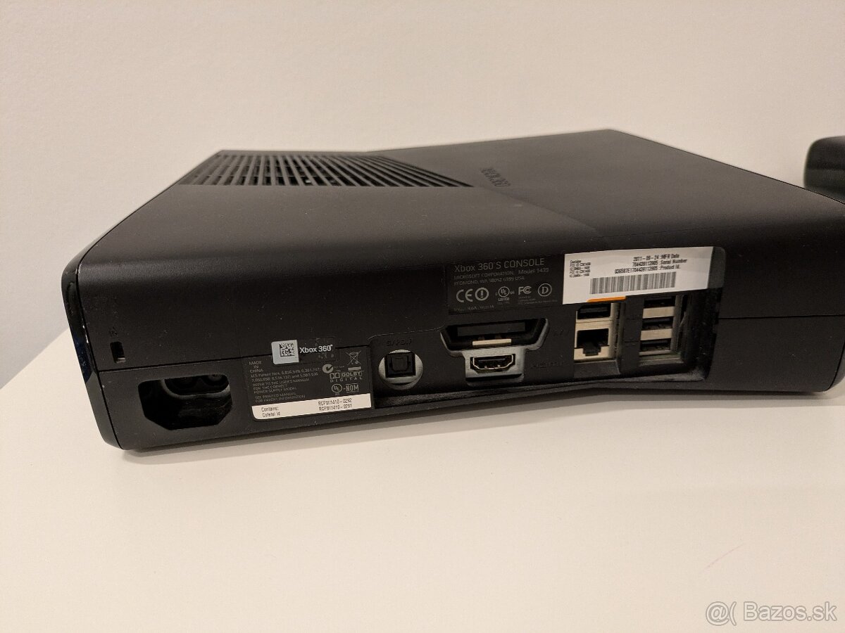 XBOX 360 + 2 ovládače + kinect - 5