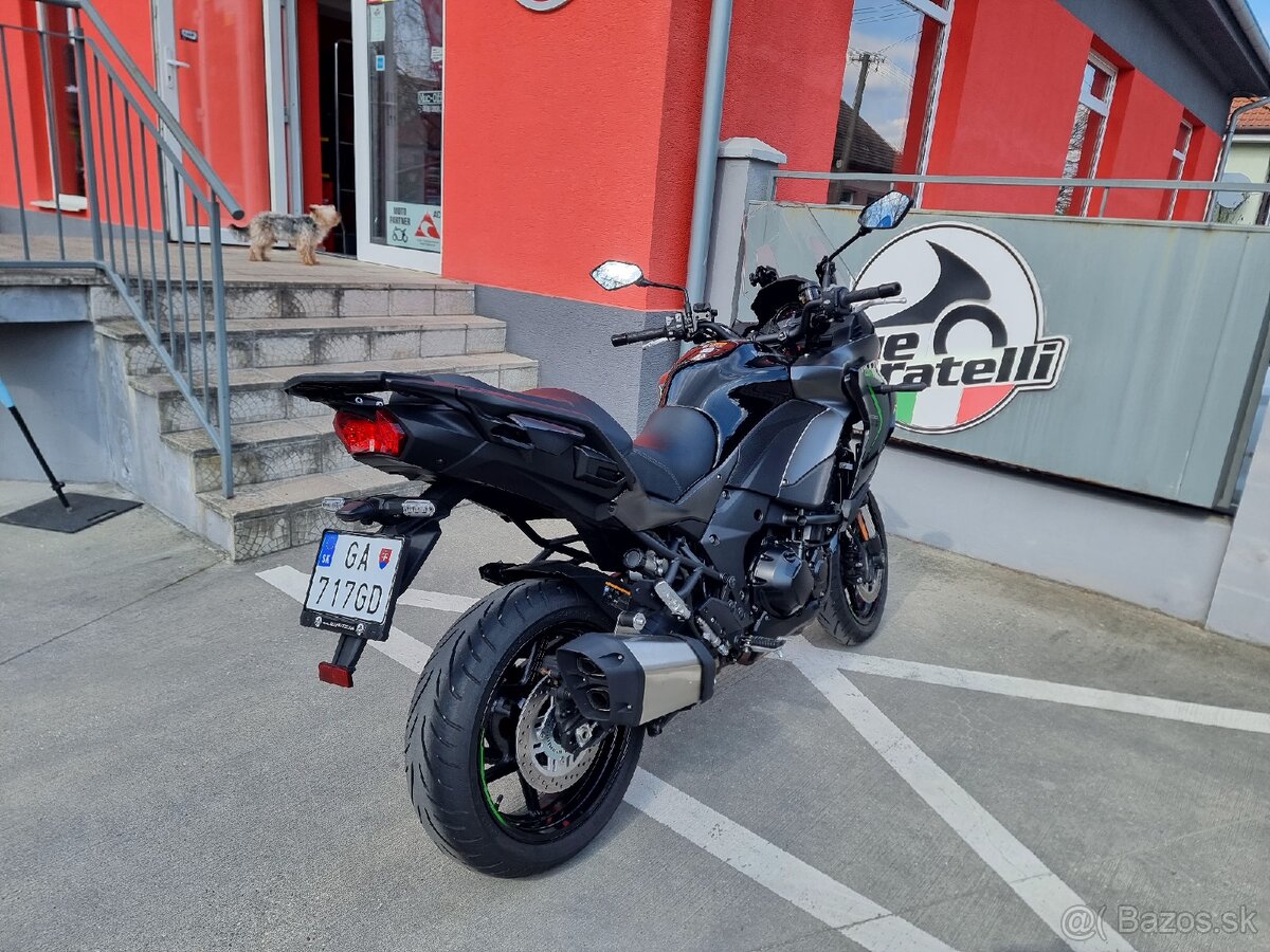 Kawasaki Versys 1100 - 5