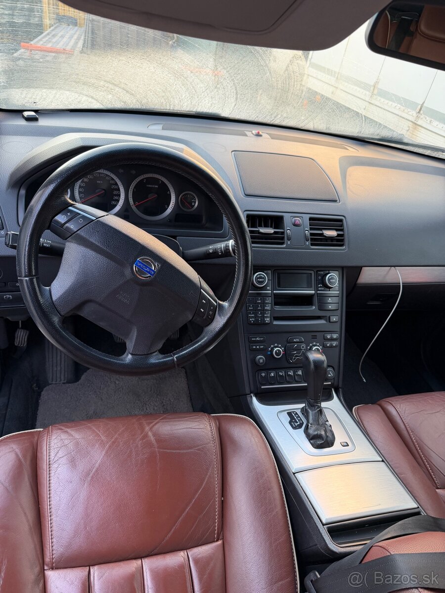 Volvo xc90 - 5