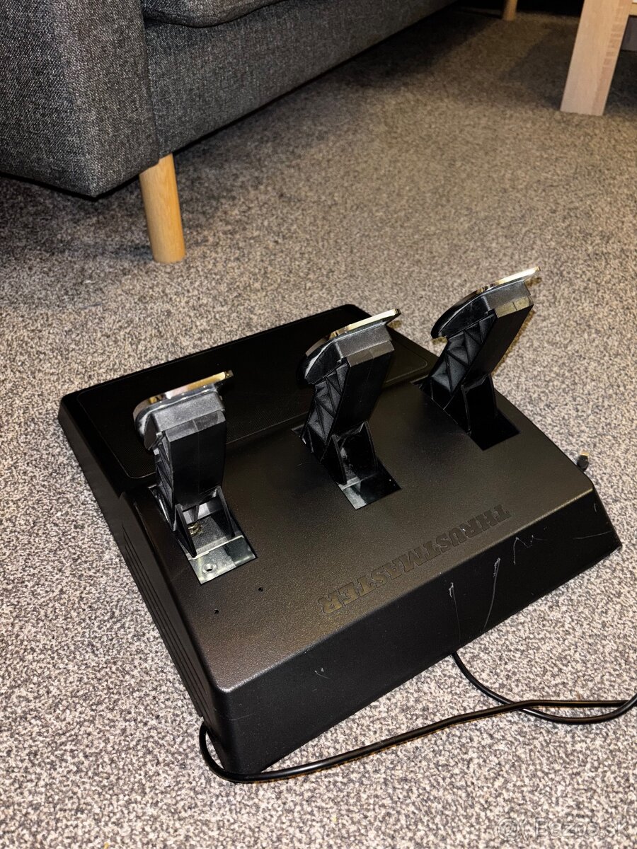 Thrustmaster t300rs Alcantara edition - 5