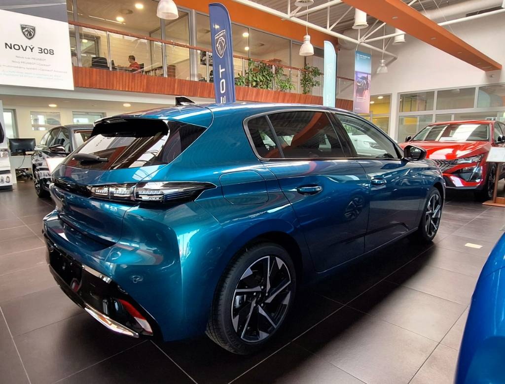 Peugeot 308 1.2 PureTech 130 Allure EAT8 - 5