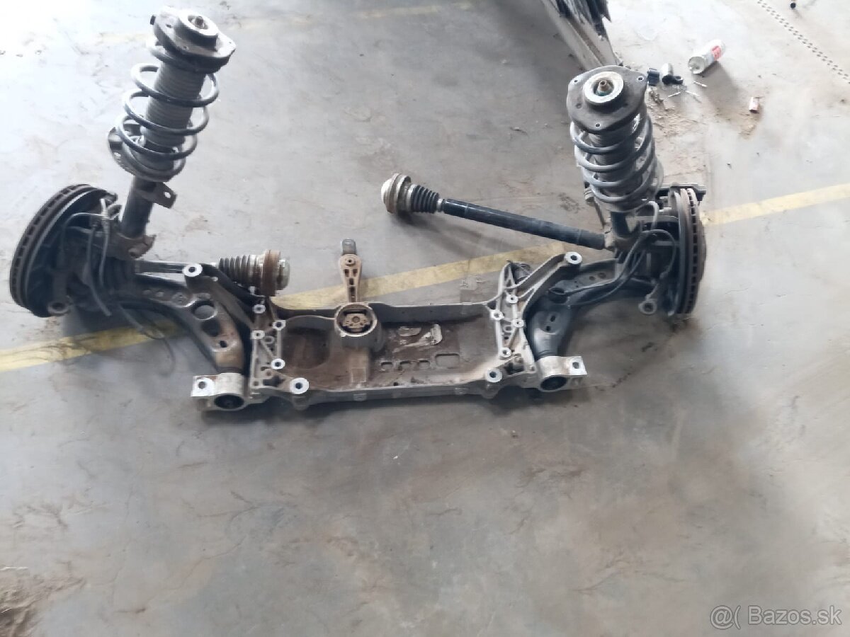 Predám náhradné diely Vw Tiguan - 5