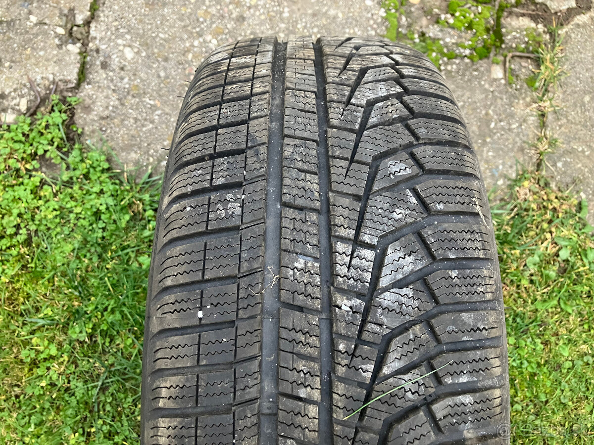 Zimne pneumatiky 225/55 R16 Hankook - 5