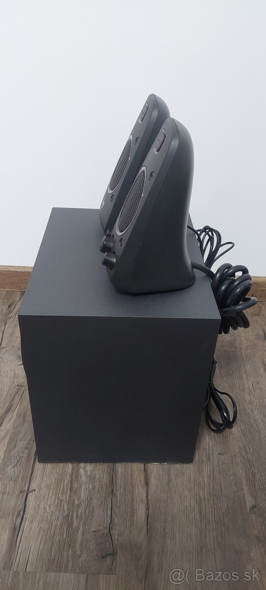 Predám reproduktory LOGITECH Z625 - 5