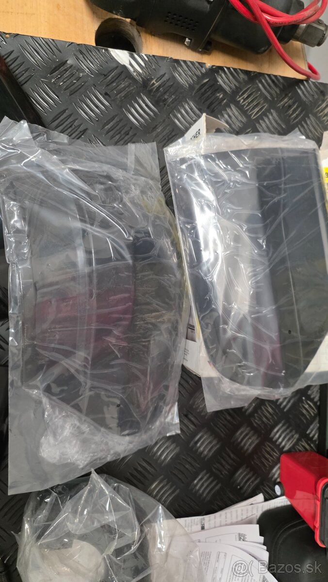 Jeep Grand Cherokee wk2 srt - 5