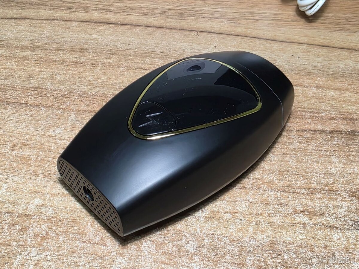 Laserový epilátor Lumify Crystal Pro - 5