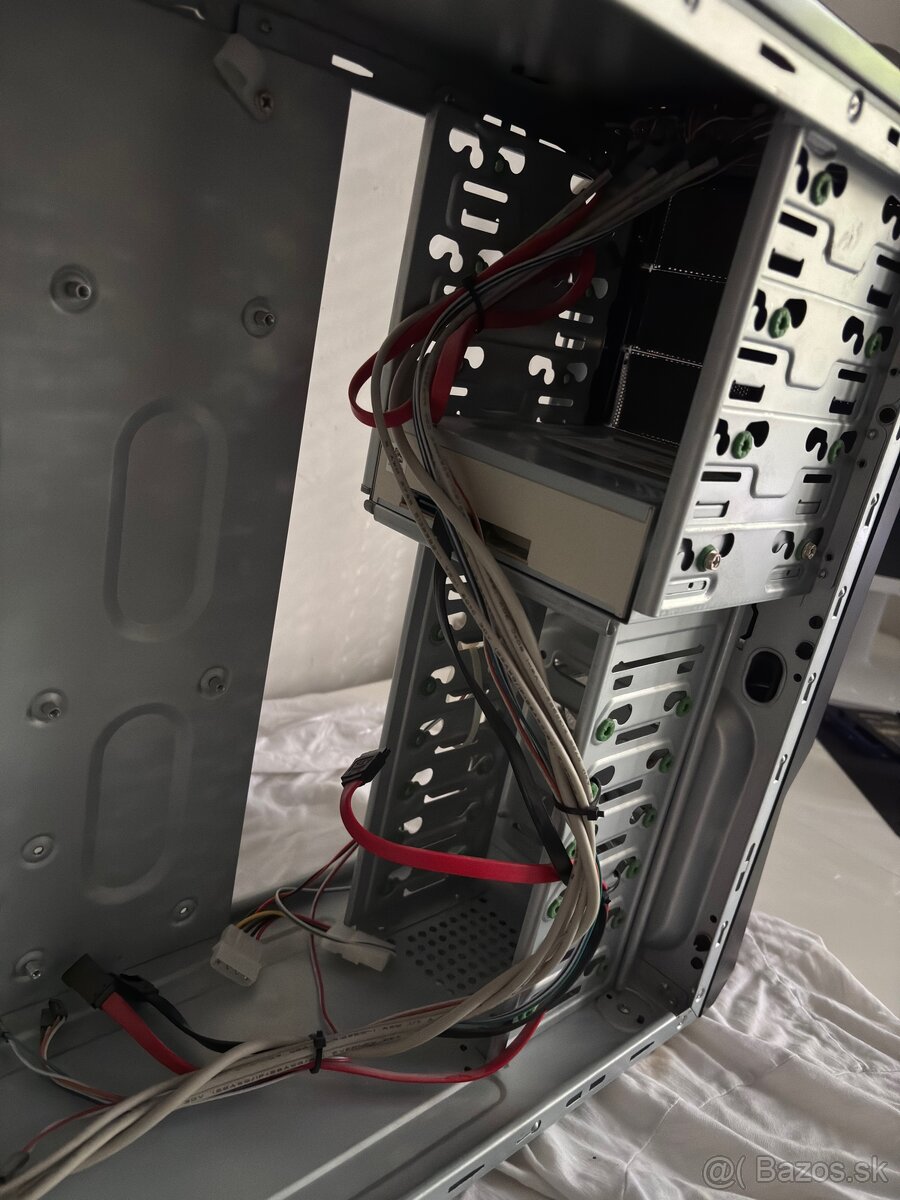 Pc skrina cierna - 5