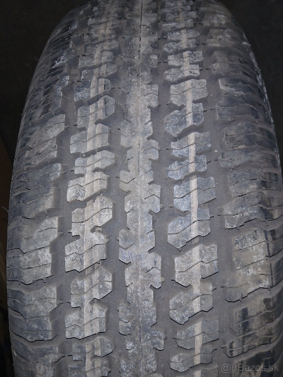 Elektrón 6x139,7 R15 s pneu KUMHO - 5