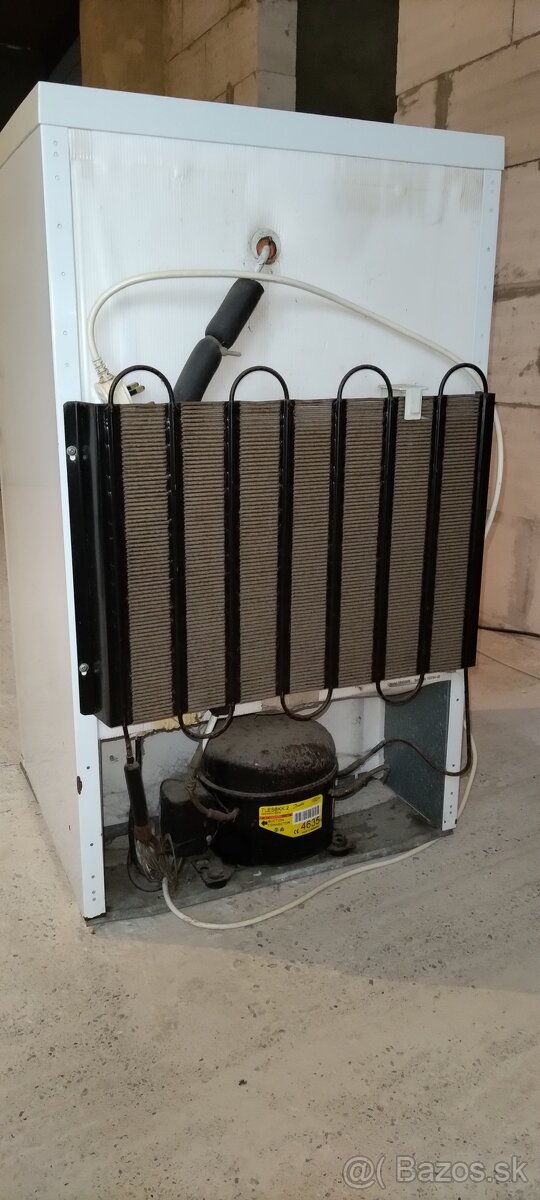 Chladnička s mrazničkou - 5