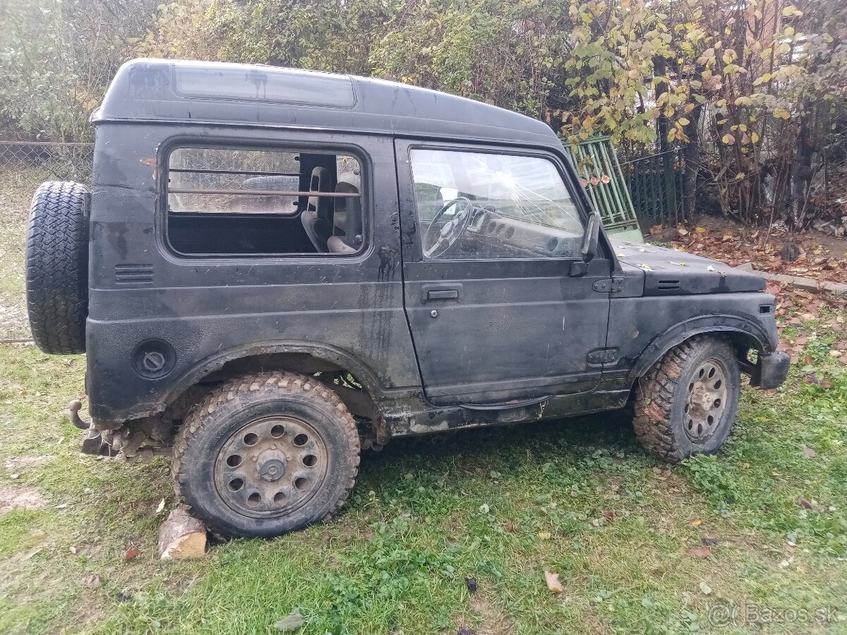 Suzuki Samurai - 5