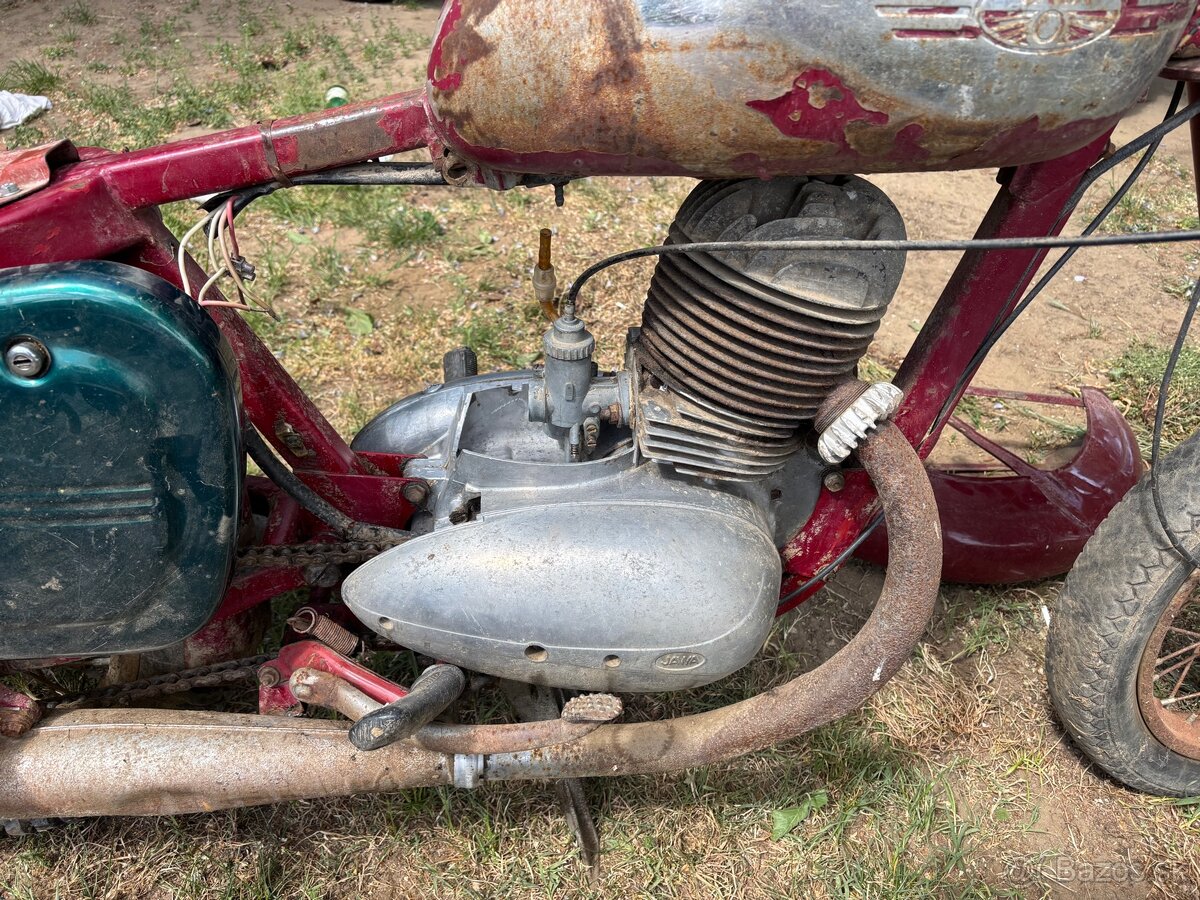 Jawa 250/353 - 5