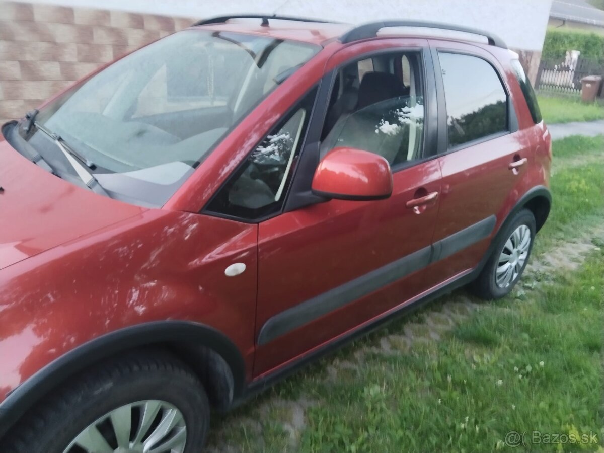 Suzuki sx4 - 5