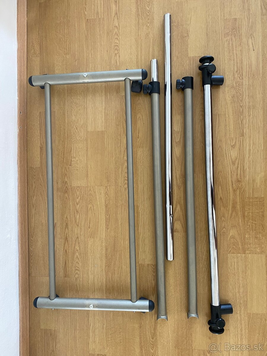 Vešiak nemý sluha - 5