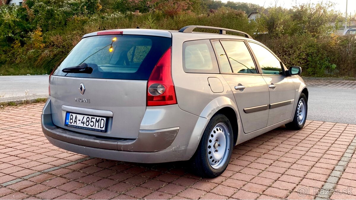 Mégane II 1.6 benzín - 5