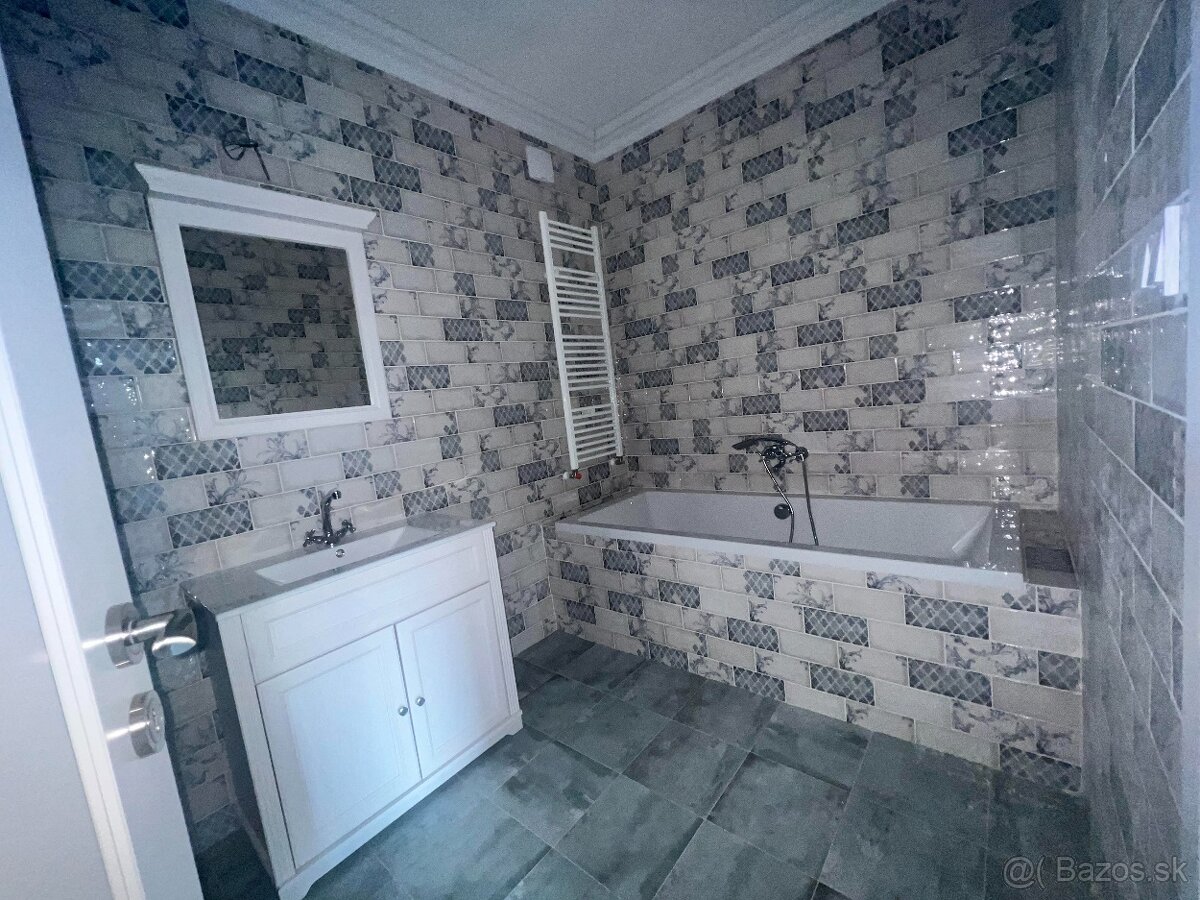 NOVÝ mimoriadne priestranný 3-izbový byt - 5