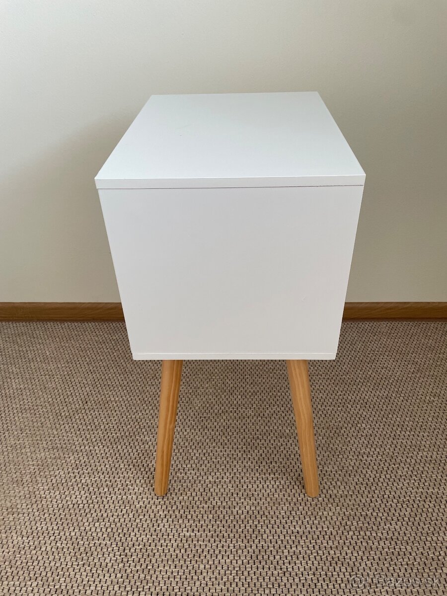 Nočný stolík Xora - 5