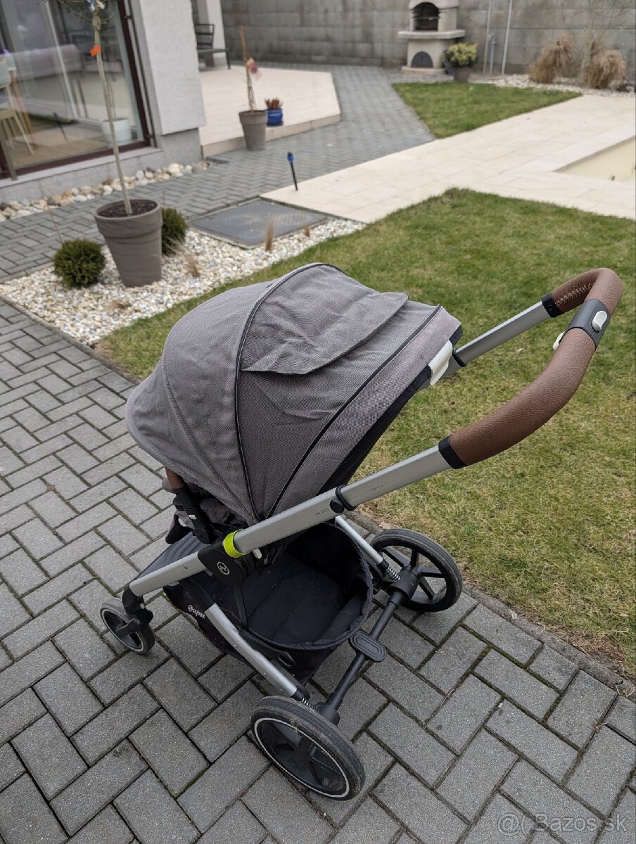 Cybex Balios S Lux SILVER Soho Grey 2022 - 5