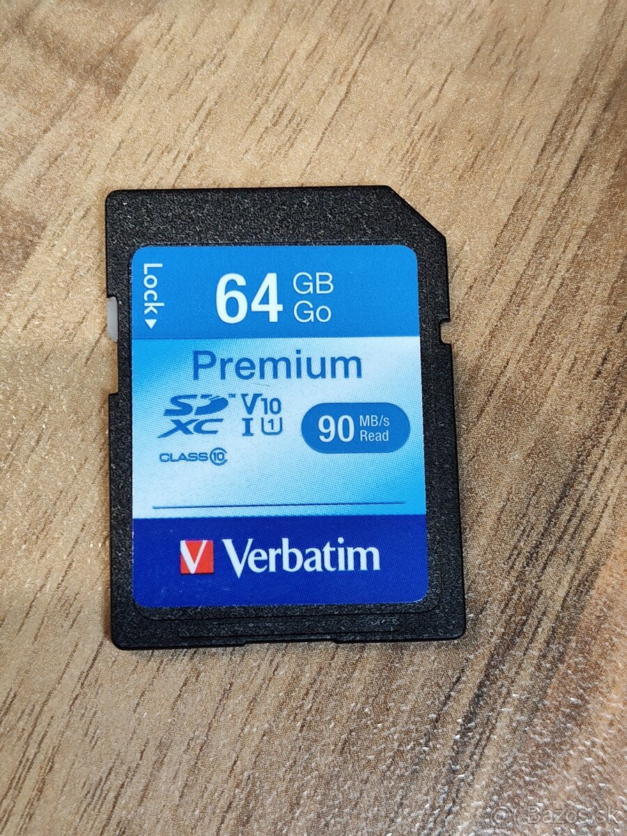 DSLR Sony Alpha A 230 + DT 18-55mm - 5