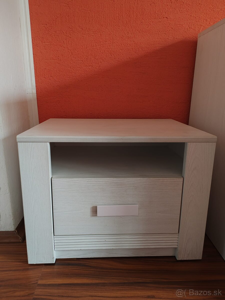 Dievčenský nábytok do detskej izby - 5