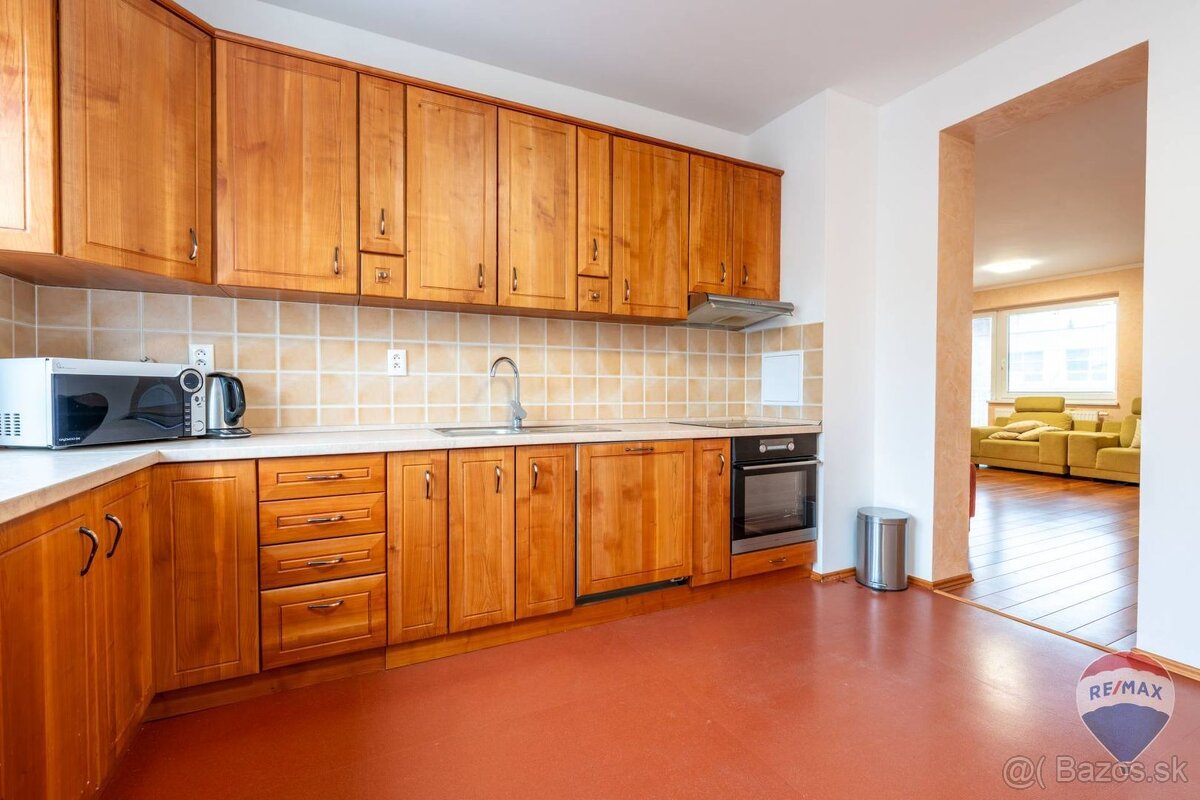 na prenájom nadštandardný 3 izbový byt Nová Dubnica - 5