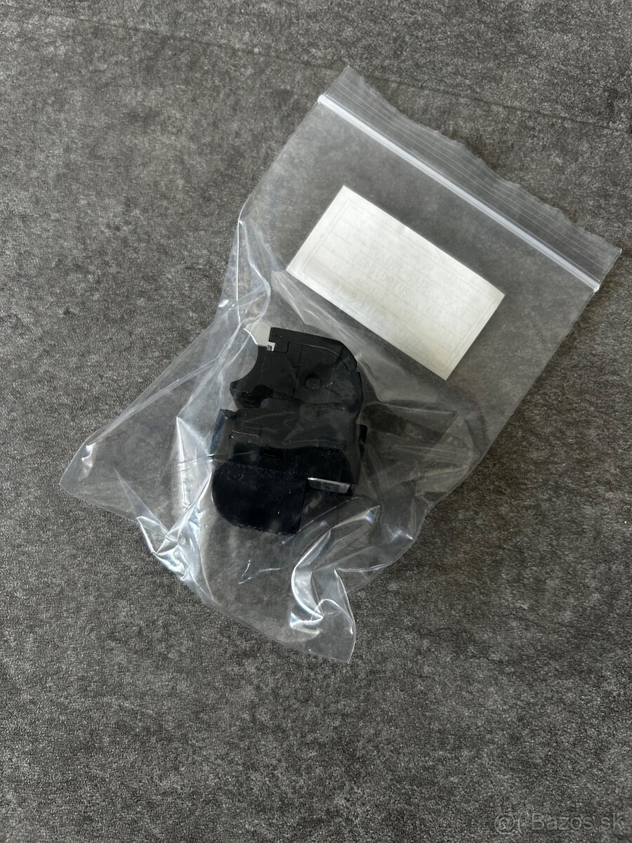 passat b6 tlačítka stahovania okna - 5