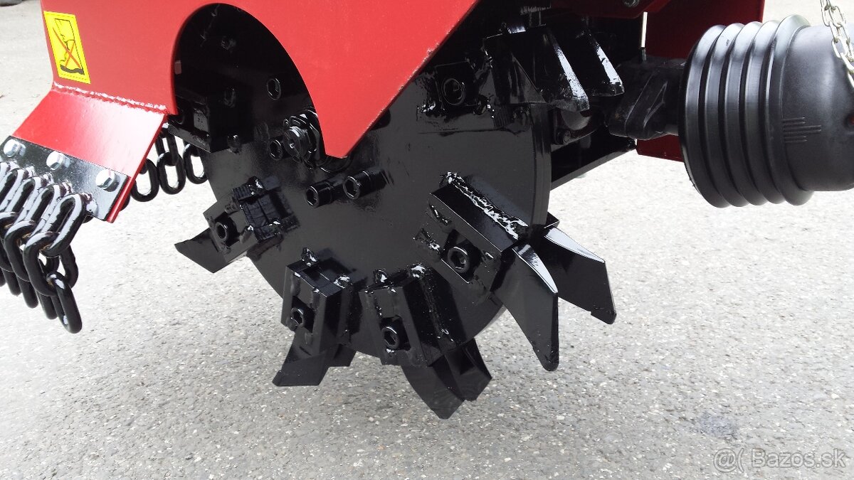 Fréza na pařezy za traktor - Bystroň - 5