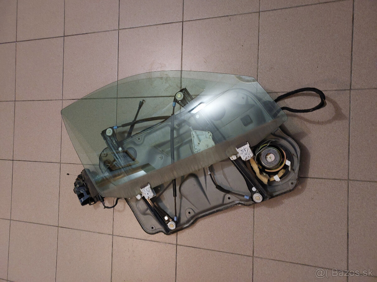 Vw Golf 4 okno plus Sťahovanie - 5