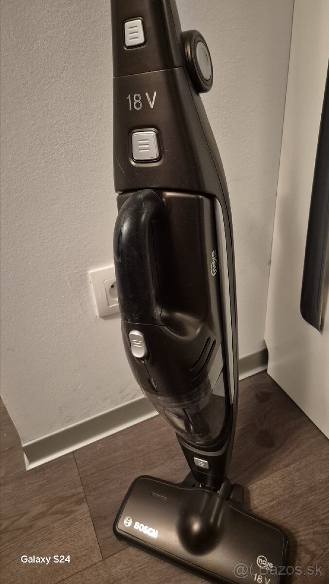 Tyčový vysávač BOSCH - 5