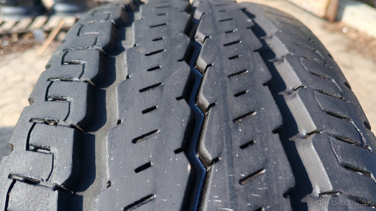 Letné pneu 225/75 R16CP --- CONTINENTAL - 5